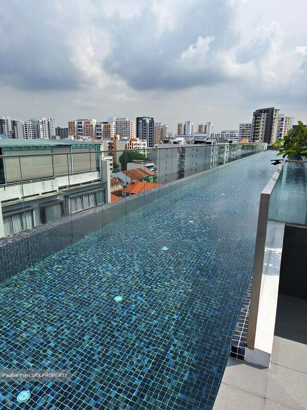 The Water Edge (D14), Apartment #462909371